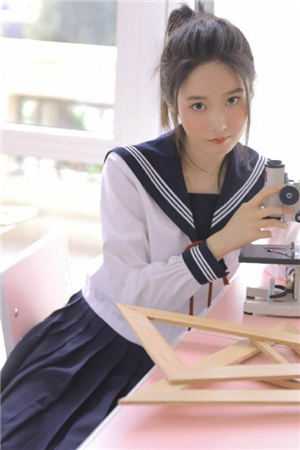 阮言卿薄天翊全文免费_《夫人马甲个个都很凶》小说在线阅读