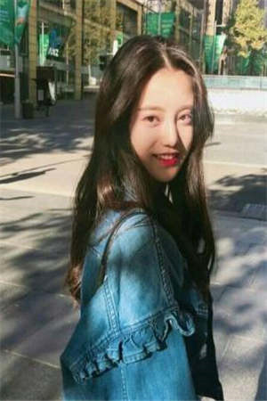 五年后她带着三个幼崽