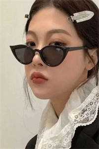 周衍苏钰《发小的帅哥舍友》周衍苏钰全章节小说完结版阅读