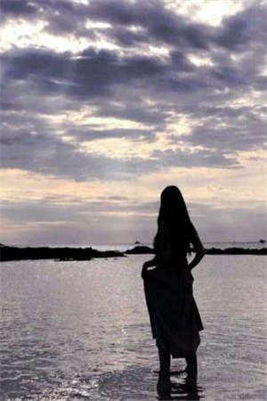 女主死后男主彻底崩溃了