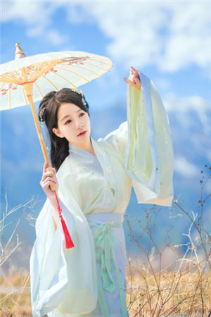 新婚王爷人前残暴人后对我狂撒娇