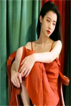 重生女王拽翻天