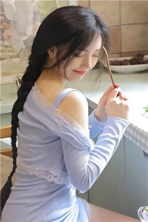 点此处即可享受畅读《离别后的重逢》陈南嘉慕时