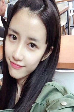 咸鱼太后，一品太监