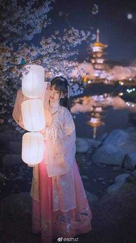 表面王爷（沈逸何清）小说_沈逸何清全本免费小说阅读_