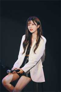 看不起浅月知乎_彦儿舒然(看不起浅月)小说免费阅读无弹窗_(看不起浅月)彦儿舒然最新章节列表（彦儿舒然）