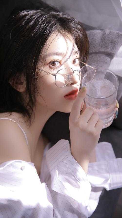 （海彤战胤）海彤战胤免费阅读无弹窗最新章节列表（海彤战胤）_海彤战胤（海彤战胤）免费阅读无弹窗_海彤战胤小说叫什么名字闪婚成宠